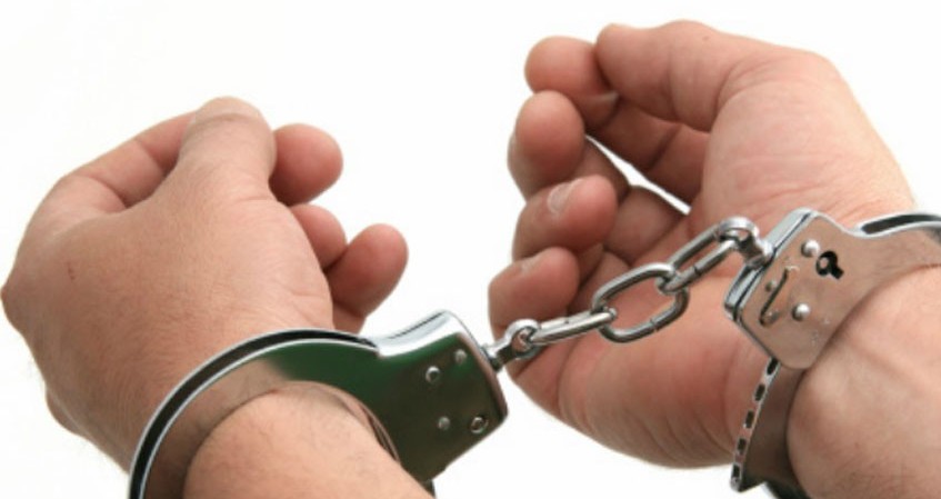 जबरजस्ती करणी गरी लुटपाट गरेको आरोपमा एक जना पक्राउ