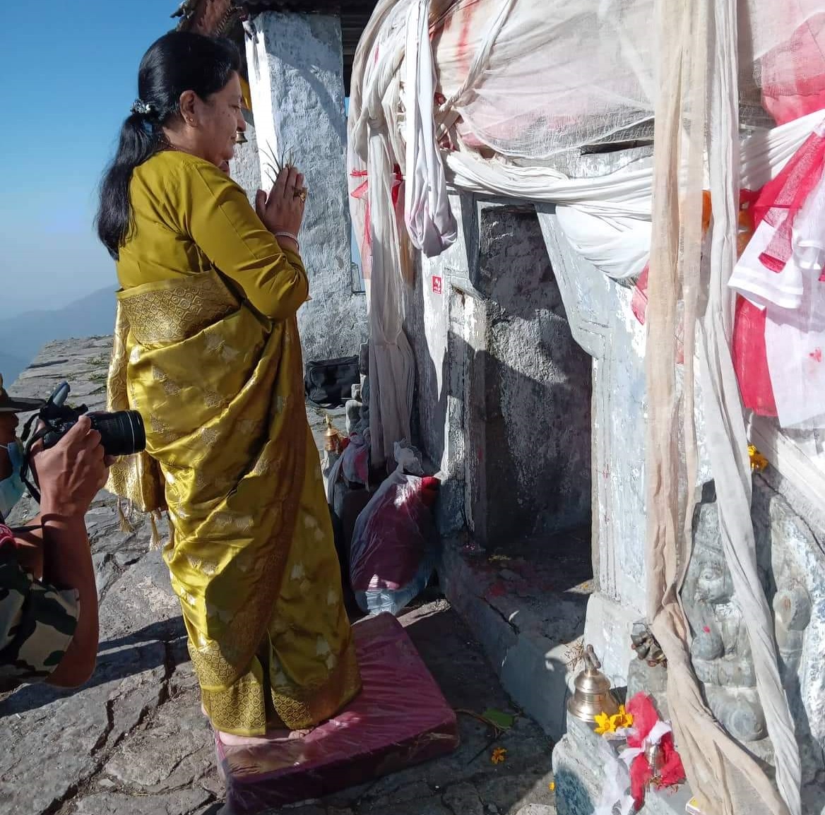 राष्ट्रपति भण्डारीद्वारा बडीमालिकाको पूजा अराधाना