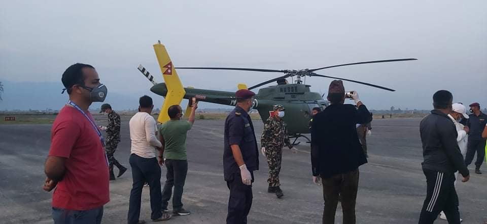 कोरोना परीक्षण गर्ने उपकरण धनगढी आइपुग्यो