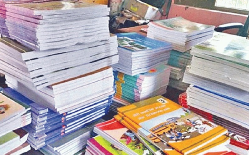 बैतडीमा अझै पुगेनन् पाठ्यपुस्तक