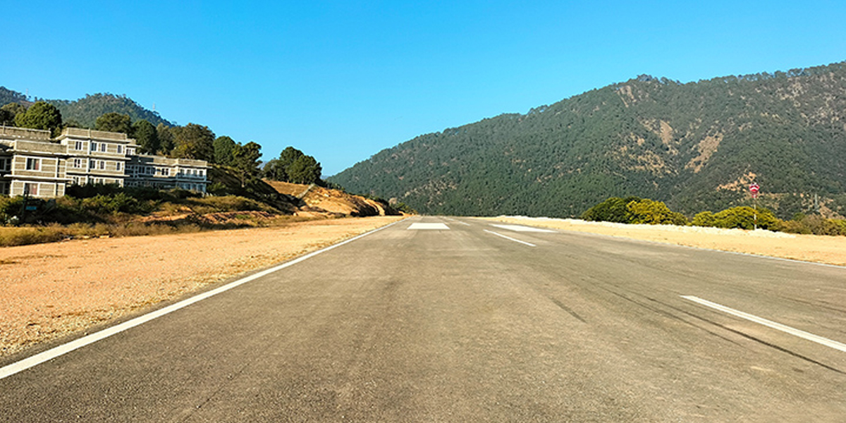 बैतडीको हवाई सेवा अढाई महिनादेखि बन्द