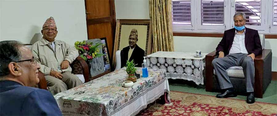 नयाँ पार्टी गठन गरेका माधव नेपालले देउवा र प्रचण्डलाई भेटे