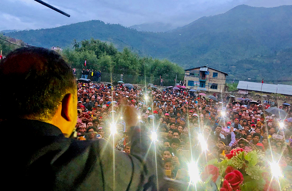 वैचारिक टाट पल्टिएपछि चिनियाँ कम्युनिष्ट पार्टीलाई बेच्दै नेकपास् गगन थापा