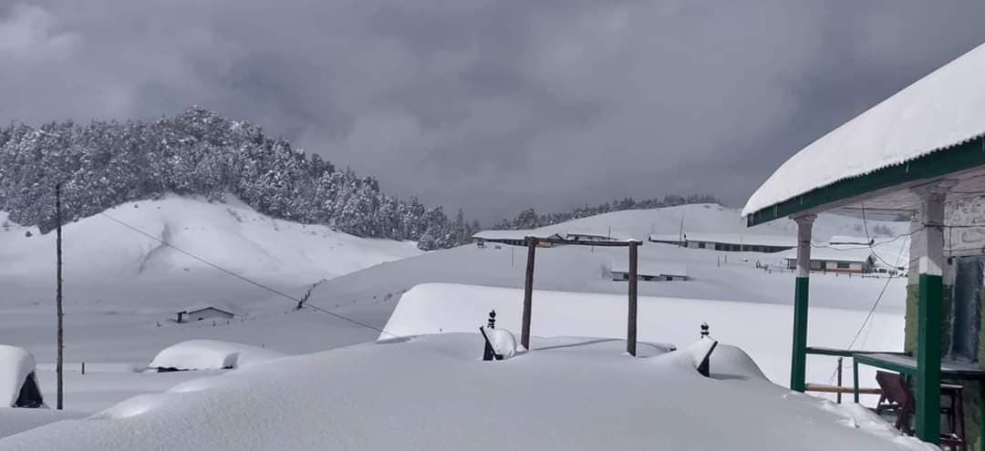 बाजुरामा भारीहिमपात सँगै अत्याधिक चिसो बढ्यो