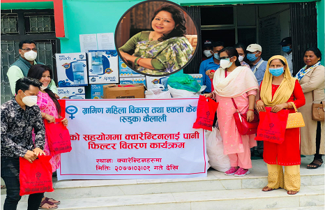 नेतृ डा आरजु राणा देउवाको पहलमा कैलालीका २१ वटा क्वारेन्टाईनमा  स्वास्थ्य सामाग्री बितरण