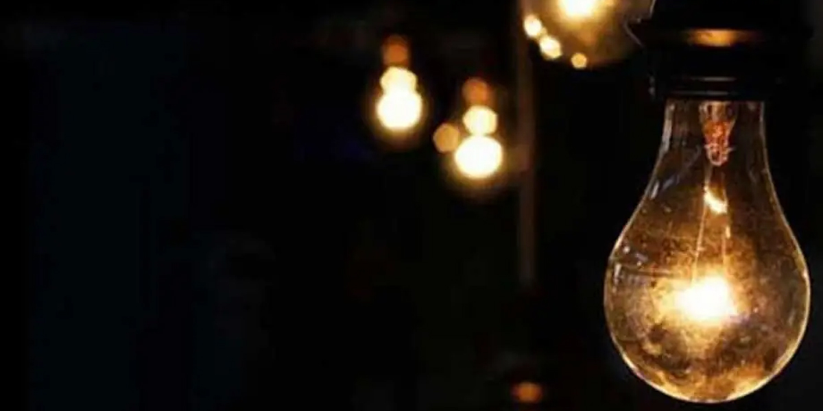 अनियमित विद्युत् कटौतीले हैरानी