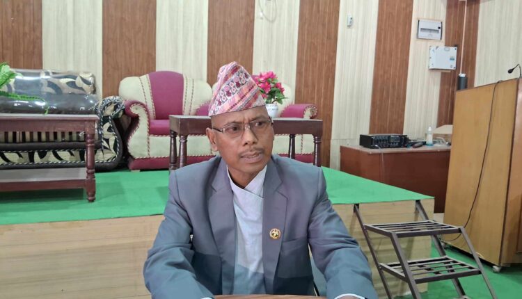 सुदूरपश्चिमका वनमन्त्री चाैधरीले राजीनामा दिए, आफूमाथि छानवीन गर्न माग