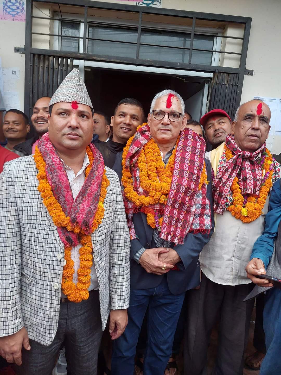 कैलाली-४ मा गठबन्धनका उम्मेदवारद्वार मनोनयन दर्ता