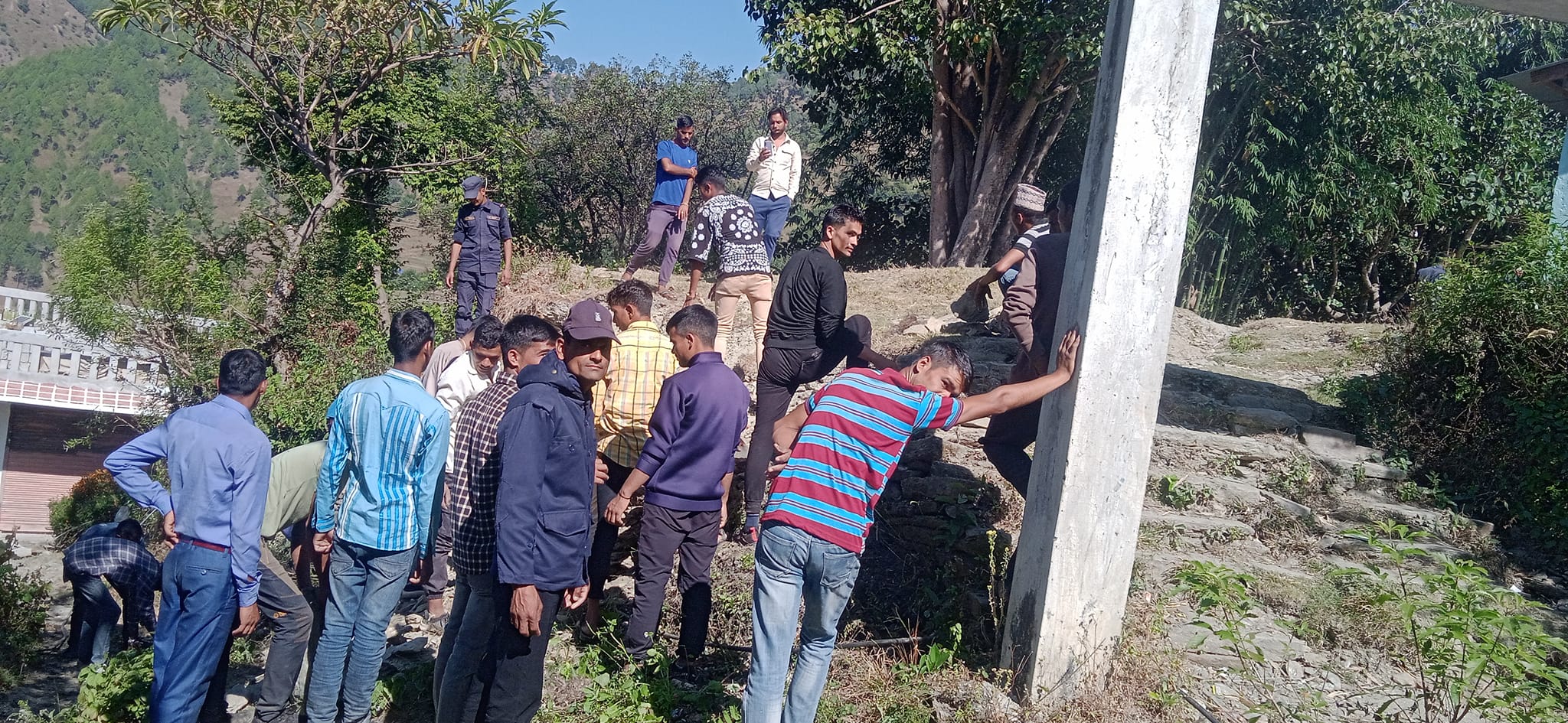 बैतडीमा प्रहरी र म्यादी प्रहरी सामाजिक कार्यमा