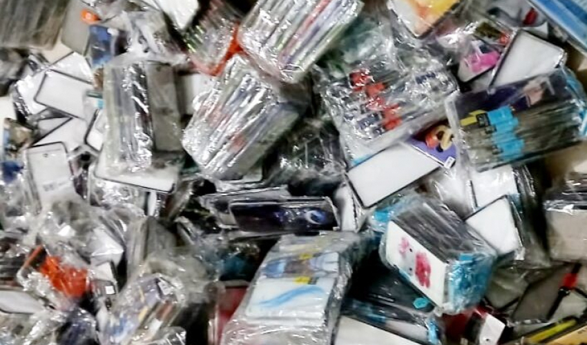 कञ्चनपुरबाट २ लाख ५६ हजारको भन्सार छलीका सामान नियन्त्रणमा