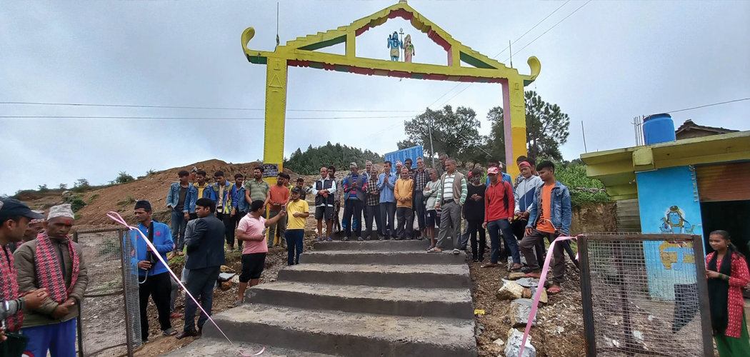 बैतडीको प्रसिद्ध धार्मिक पर्यटकीय क्षेत्र पाताल भूमेश्वर पुग्ने पद्मार्ग निर्माण