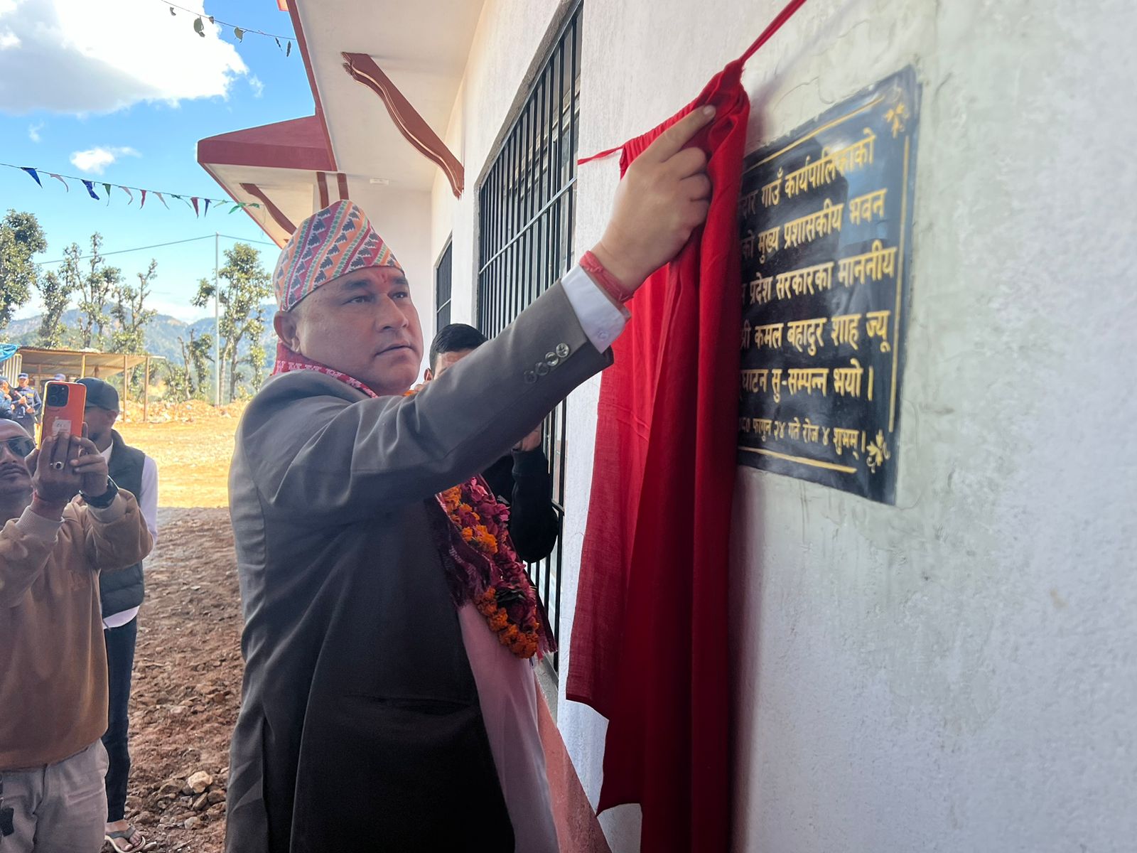 समृद्धि र विकासका लागि स्थिर सरकार आवश्यक ः मुख्यमन्त्री शाह