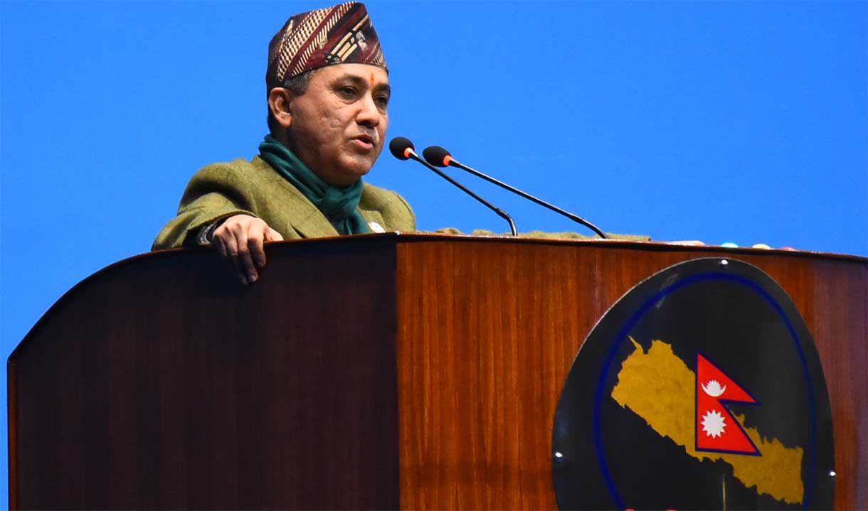 विश्वप्रकाशले राखे ईश्वरीलाई सभामुखमा निर्वाचित गराउन प्रस्ताव