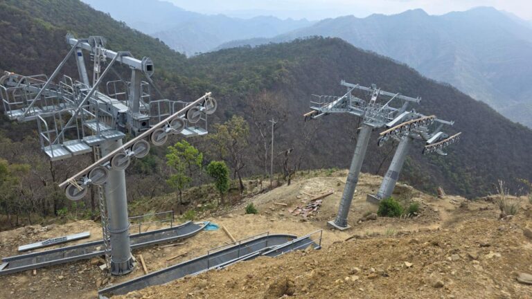 चिसापानीमा केबलकार दुई महिनाभित्र सञ्चालनमा आउने
