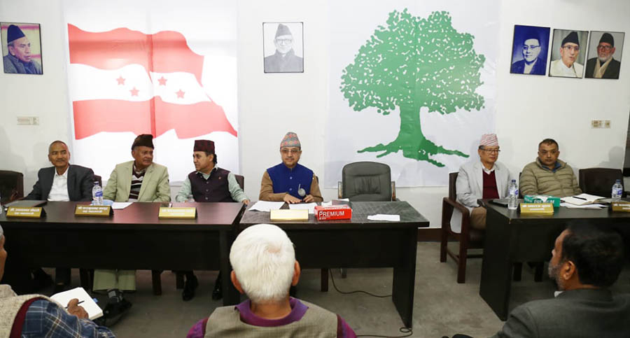 महाधिवेशन गरेको कांग्रेसले देश सम्हाल्छ – गगन थापा