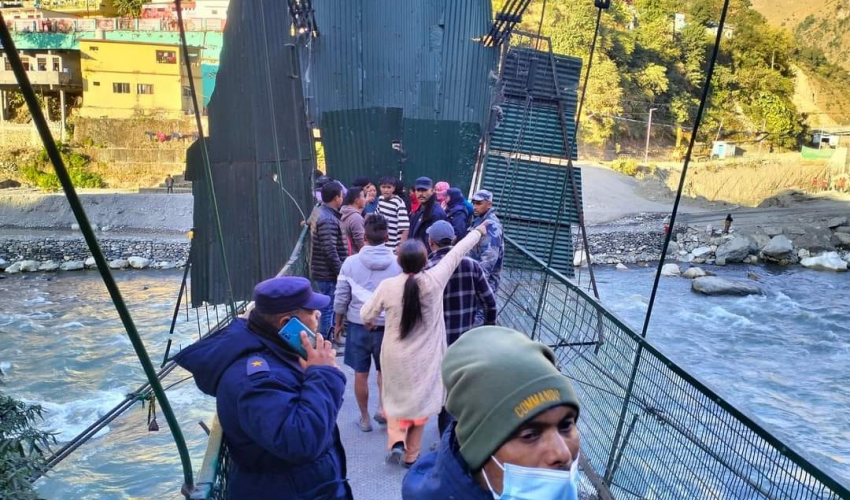 सीमा क्षेत्रमा लफडा, केही नेपाली घाइते