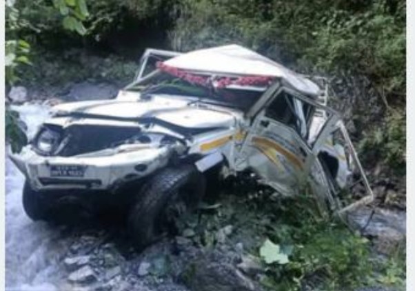 दार्चुलाको दानीखेतमा जीप दुर्घटना, मालिकको मृत्यु