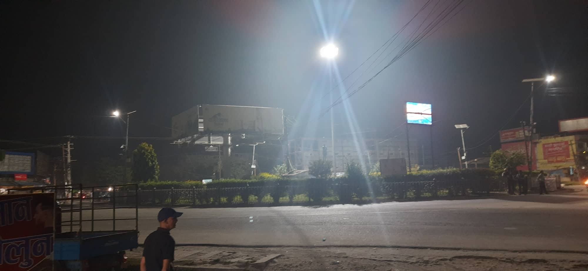 कैलालीको अत्तरिया चोकमा ‘हाइमास्ट लाईट’ जडान