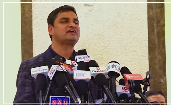 सत्ता गठबन्धन आफैँ झगडा गरेर समाप्त हुन्छ  ः पौडेल