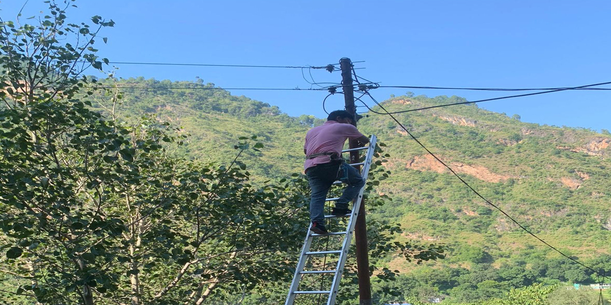 बैतडीको झुलाघाट क्षेत्रमा इन्टरनेटको पहुँच