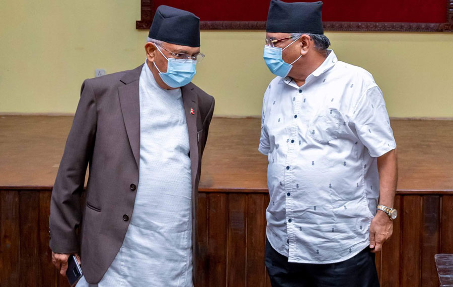 प्रचण्ड कड्किएपछि प्रधानमन्त्री हच्किए, परिषद् बैठक स्थगित