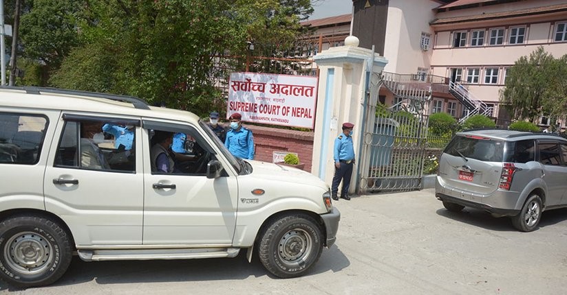 प्रतिनिधिसभा विघटनविरुद्ध रिट लिएर सर्वोच्च  विपक्षी गठबन्धन