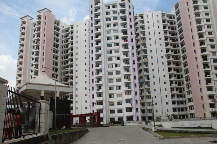 काठमाडौंको सनसिटीका आमा–छोरालाई कोरोना भएको पुष्टि  संक्रमितको संख्या १६ पुग्यो